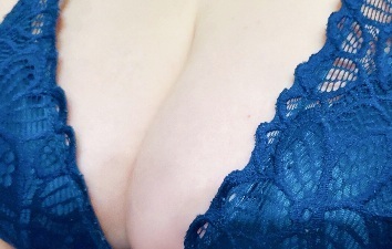 寒いですね｜写メ日記｜三点盛りのチナミ｜鶯谷 人妻デリヘル C級グル女　鶯谷店