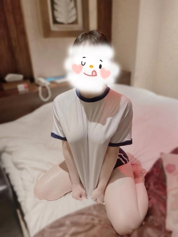 明日出勤決まったよ〜(*´˘`*)💓