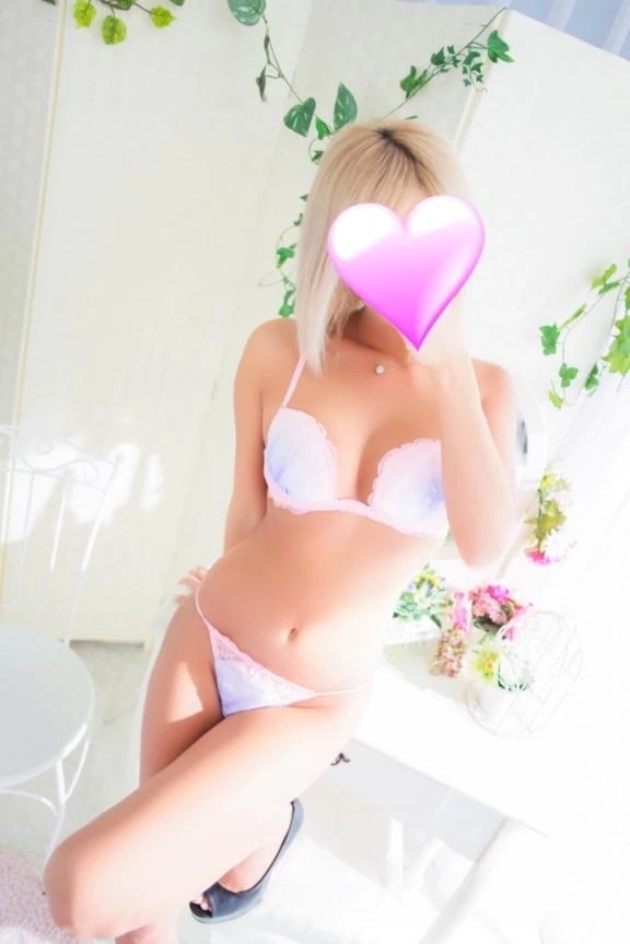 やほ🐰🌙