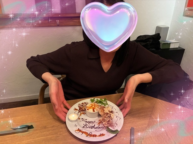 迷っちゃうなー♡｜写メ日記｜ゆうり｜中野・吉祥寺 人妻デリヘル 吉祥寺人妻研究会