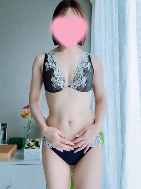 ご無沙汰しています☺️｜写メ日記｜ここみ｜新宿 人妻デリヘル 完熟ばなな 新宿