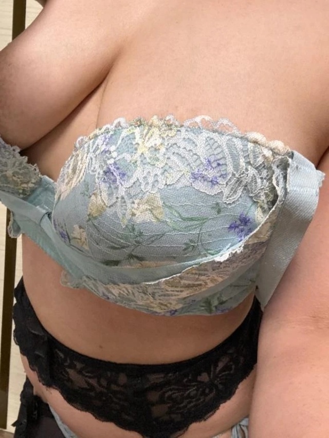 🥰｜写メ日記｜きょうこ｜新宿 人妻デリヘル 完熟ばなな 新宿