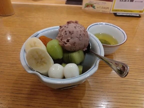 みはし　フルーツあんみつ小倉アイストッピング｜写メ日記｜えま｜新宿 人妻デリヘル 完熟ばなな 新宿