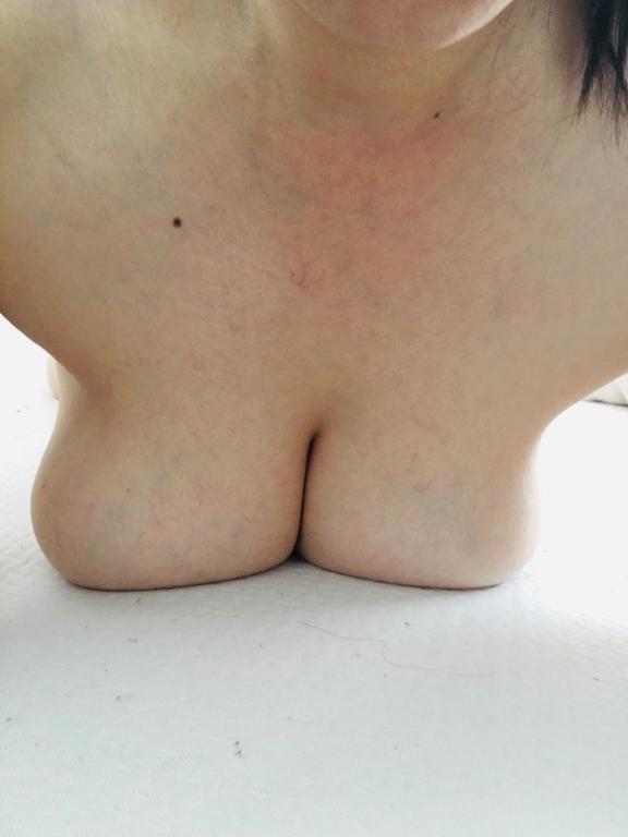 暑いー｜写メ日記｜せつな｜新宿 人妻デリヘル 完熟ばなな 新宿