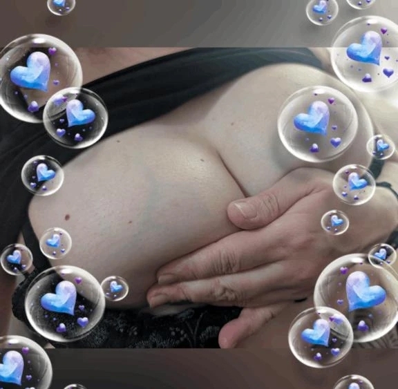 夜おります｜写メ日記｜さやか｜新宿 人妻デリヘル 完熟ばなな 新宿