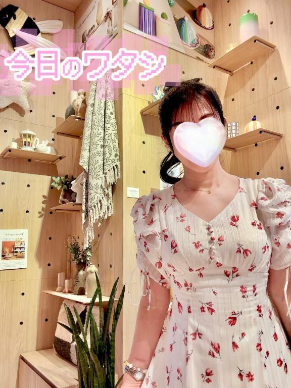 今何してるの？｜写メ日記｜まりこ｜新宿 人妻デリヘル 完熟ばなな 新宿