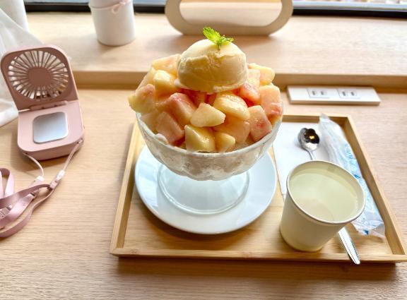 コレ食べたら行くよ♡｜写メ日記｜かおり｜新宿 人妻デリヘル 完熟ばなな 新宿