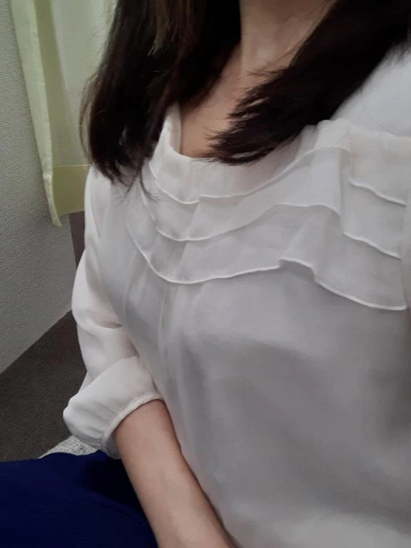 お兄さま～～🍀　みほ👩います💋｜写メ日記｜みほ｜新宿 人妻デリヘル 完熟ばなな 新宿