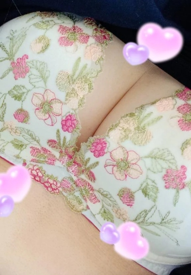 春みたい｜写メ日記｜らん｜新宿 人妻デリヘル 完熟ばなな 新宿