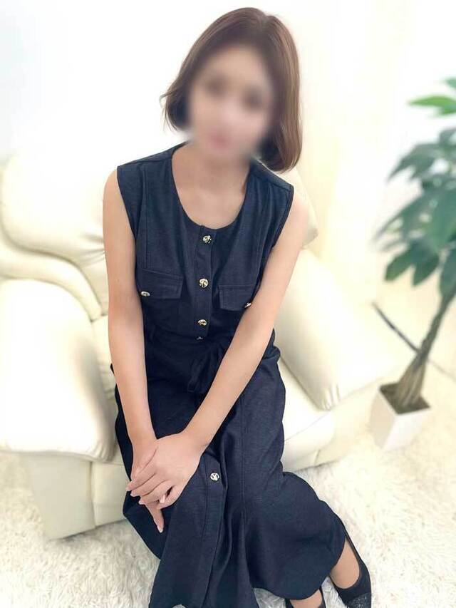 美しすぎる先生の秘密♪実はH好きな敏感M奥さま！｜写メ日記｜かれん｜新宿 人妻デリヘル 完熟ばなな 新宿