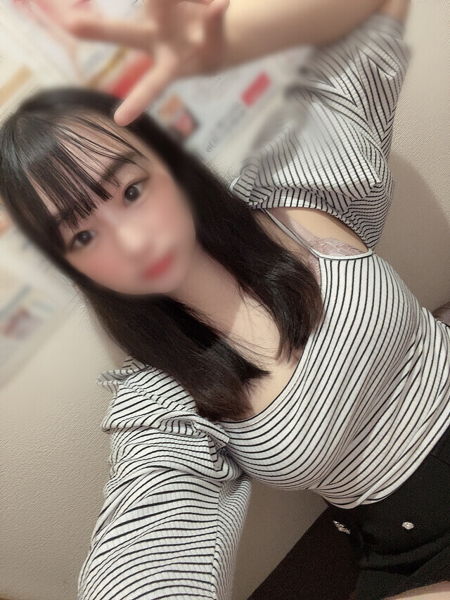 ぱふぱふ動画?ねる｜写メ日記｜ねる｜新宿 一般デリヘル 巨乳痴女専門　萌えの隣人