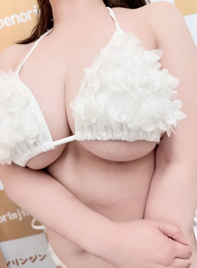 花粉　あこ｜写メ日記｜あこ｜新宿 一般デリヘル 巨乳痴女専門　萌えの隣人