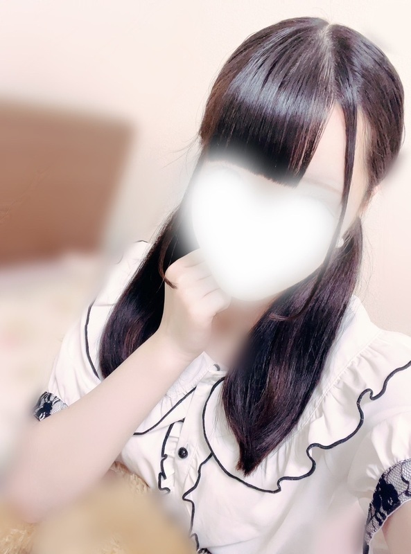 萌美リカ