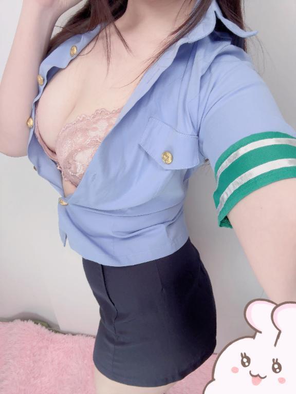 うひひ｜写メ日記｜えみり｜上野・浅草・秋葉原 一般デリヘル ぷるりんクエスト 上野浅草鶯谷秋葉原デリヘル王国