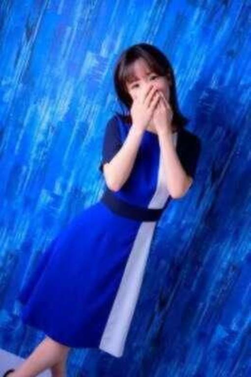 待機中♡｜写メ日記｜山崎ここな｜銀座・新橋・汐留 出張エステ Mrs. Dandy Ginza
