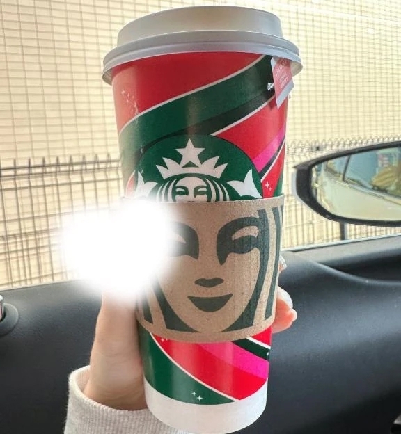 冬のスタバ☕️｜写メ日記｜桐葉りそら｜銀座・新橋・汐留 出張エステ Mrs. Dandy Ginza