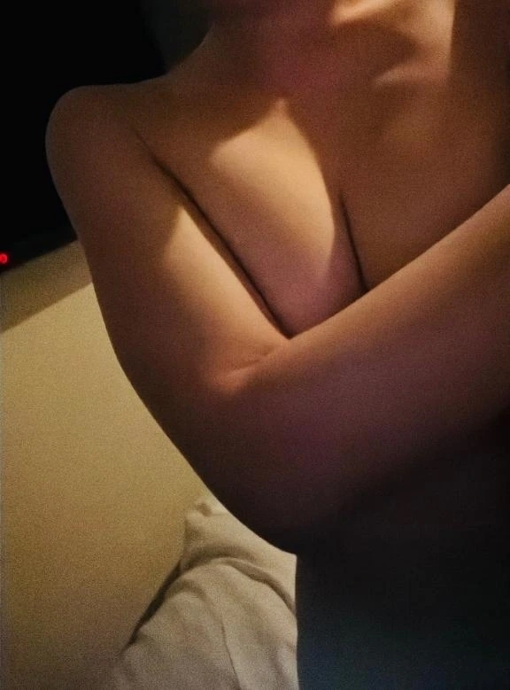 【ホテルリブマックス豊洲❤️211】｜写メ日記｜なな｜錦糸町・小岩・葛西 人妻デリヘル 半熟ばなな錦糸町