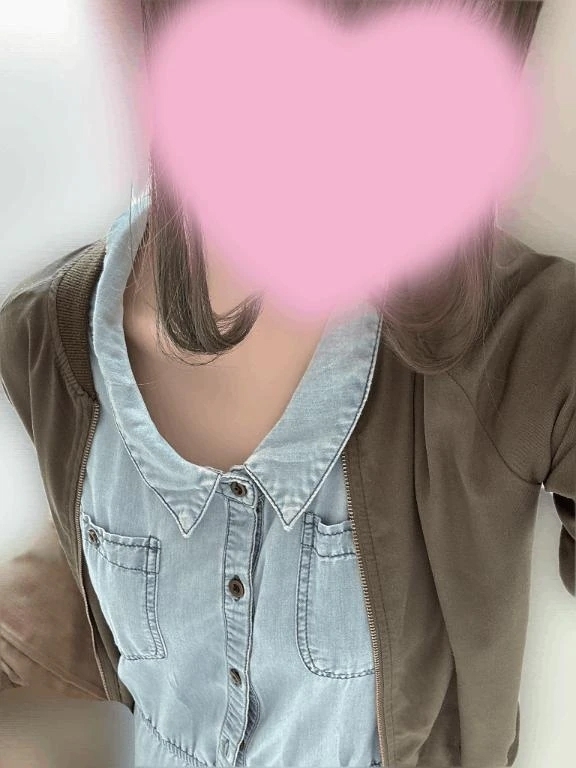 夏服になっていく〜👙