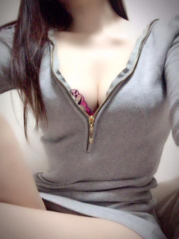 我慢してても、カラダは嘘つかないね💋