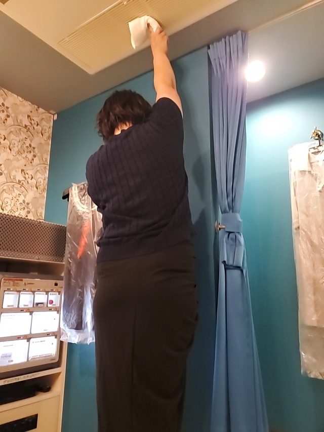 今週も平日だなあ……(遠い目)｜写メ日記｜木下亜美｜鶯谷 人妻デリヘル 熟女パラダイス鶯谷店