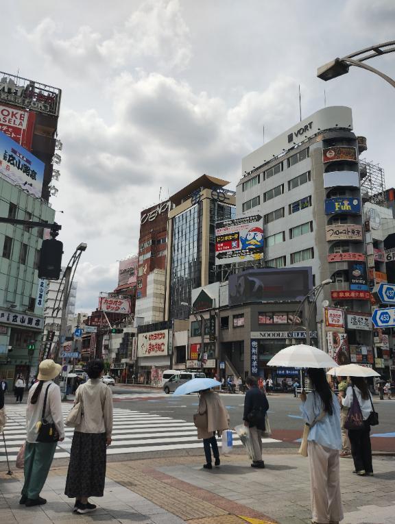 湯島天神に行きます。｜写メ日記｜滝沢りょうか｜鶯谷 人妻デリヘル 熟女パラダイス鶯谷店