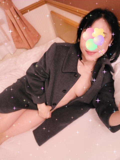 本日7(金)～19時半ご予約お待ちしてます♪｜写メ日記｜りかこ｜鶯谷 人妻デリヘル 性腺熟女100%鶯谷（デリヘル市場）