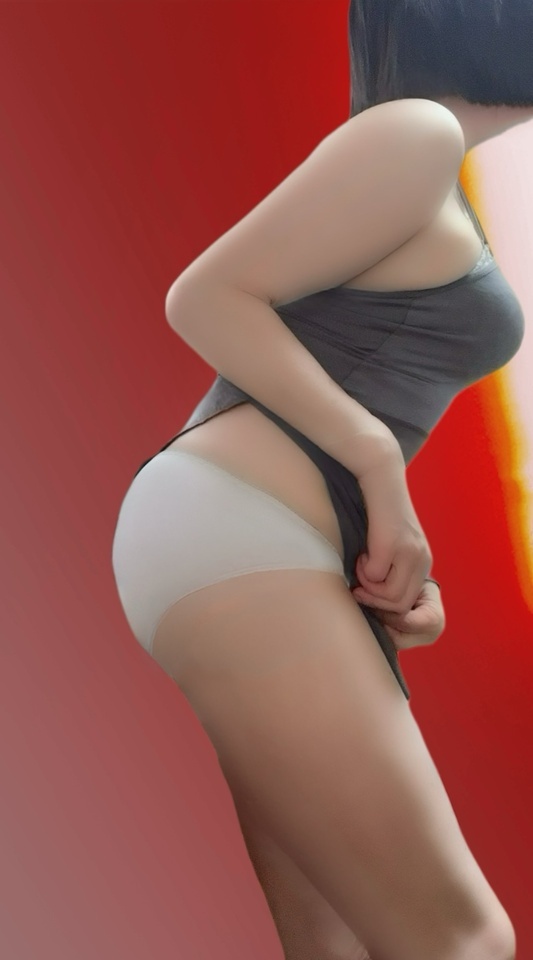 夜宙を見上げています｜写メ日記｜えみ｜鶯谷 人妻デリヘル 性腺熟女100%鶯谷（デリヘル市場）