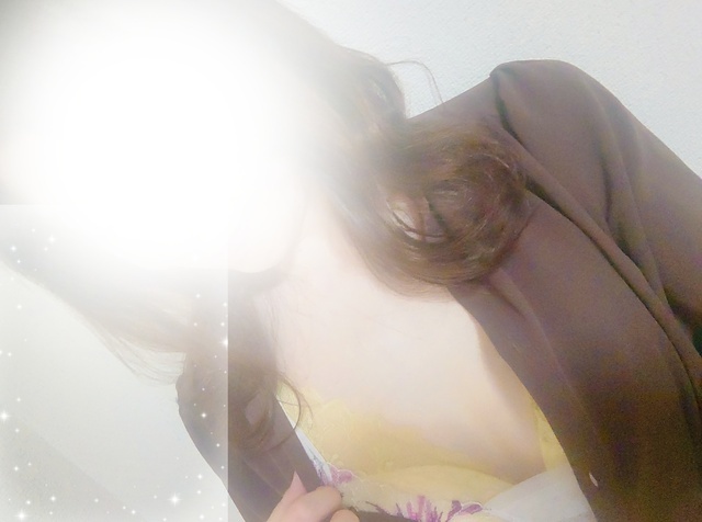 身体が硬い人｜写メ日記｜みずほ｜鶯谷 人妻デリヘル 性腺熟女100%鶯谷（デリヘル市場）