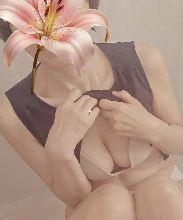 使い分け｜写メ日記｜さなえ｜鶯谷 人妻デリヘル 性腺熟女100%鶯谷（デリヘル市場）