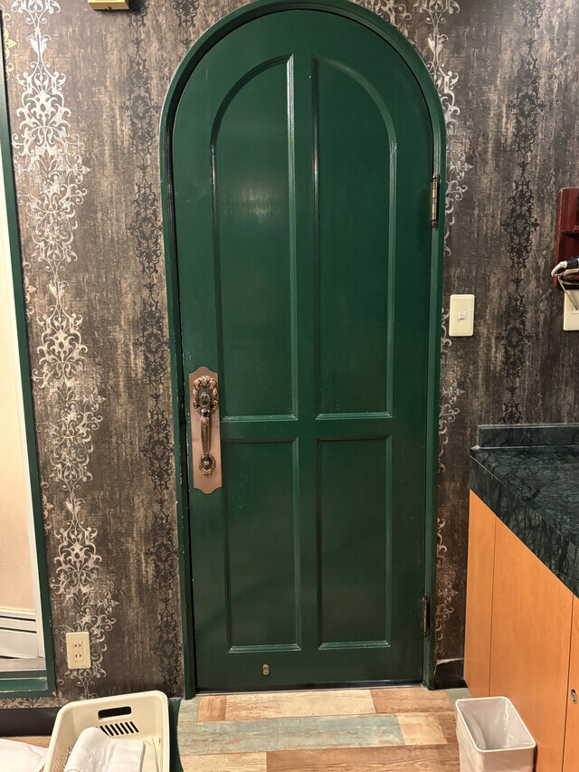 まーたー！江戸川乱歩の美女シリーズみたいなホテル♡｜写メ日記｜まなつ｜鶯谷 人妻デリヘル 性腺熟女100%鶯谷（デリヘル市場）