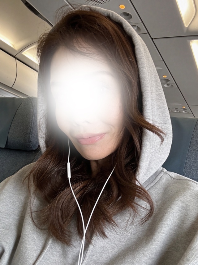 機内にて｜写メ日記｜せいな｜鶯谷 人妻デリヘル 性腺熟女100%鶯谷（デリヘル市場）