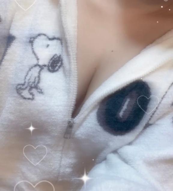 ムラムラ｜写メ日記｜かえで｜鶯谷 人妻デリヘル ヌキすぎ注意♪妻み喰い イケちゃいますよ！