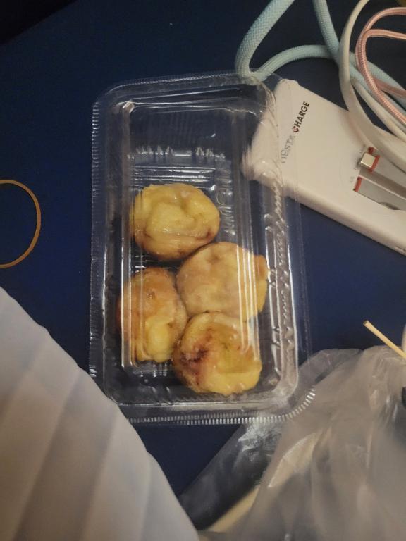 たこ焼き食べました。｜写メ日記｜あきよ｜鶯谷 人妻デリヘル ヌキすぎ注意♪妻み喰い イケちゃいますよ！