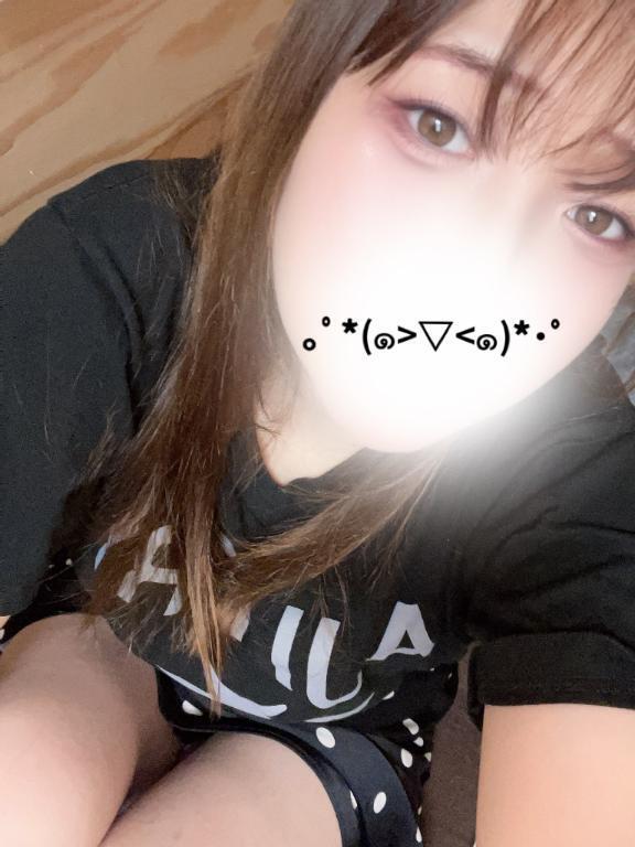 今日と明日いまーす！｜写メ日記｜ななか｜鶯谷 人妻デリヘル ヌキすぎ注意♪妻み喰い イケちゃいますよ！