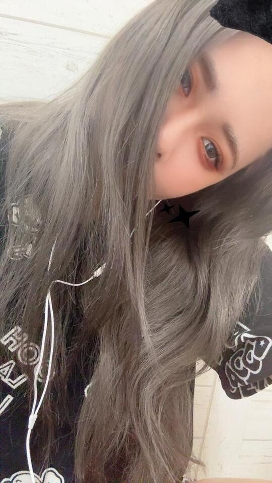 好きな色は｜写メ日記｜そら｜鶯谷 人妻デリヘル ヌキすぎ注意♪妻み喰い イケちゃいますよ！