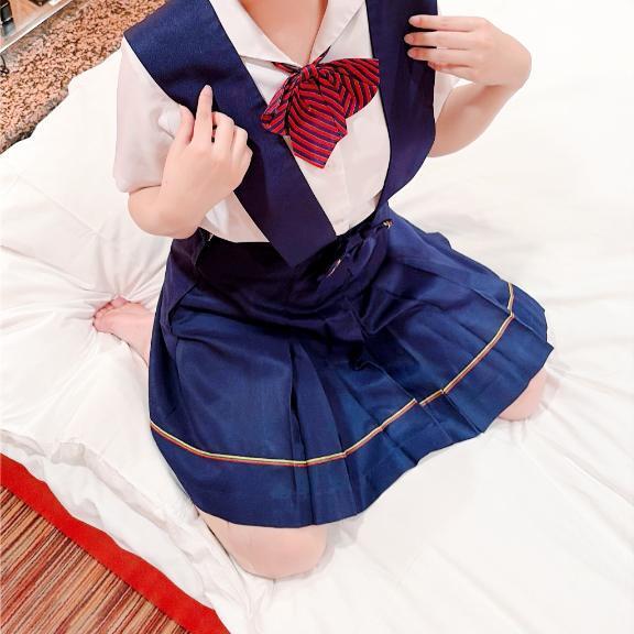 18時！！！｜写メ日記｜えりか｜鶯谷 人妻デリヘル ヌキすぎ注意♪妻み喰い イケちゃいますよ！