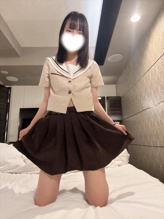 制服｜写メ日記｜みる｜鶯谷 人妻デリヘル ヌキすぎ注意♪妻み喰い イケちゃいますよ！
