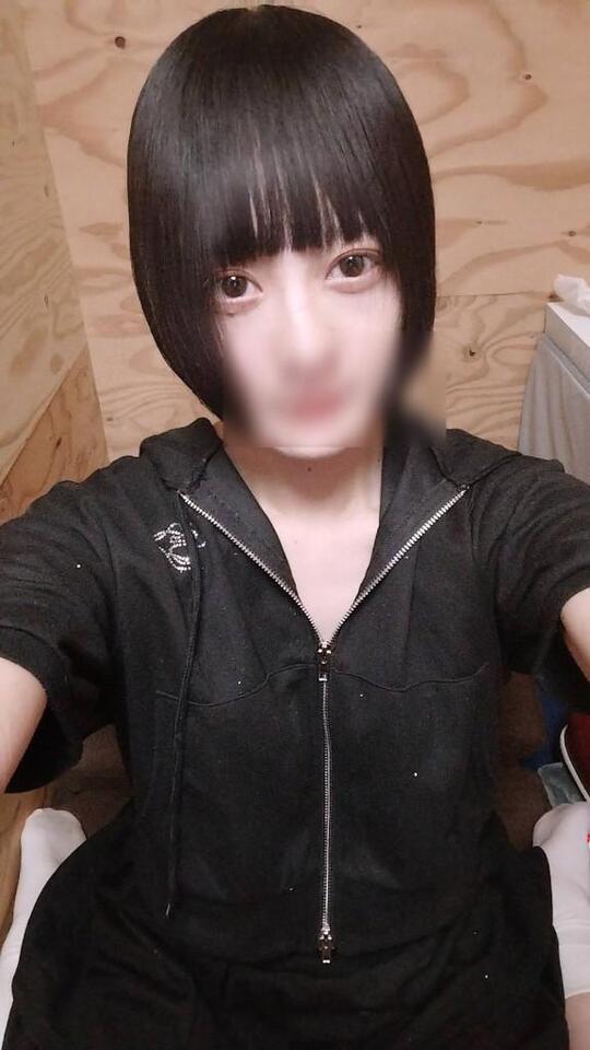 はじめまして( *  *)りりこ｜写メ日記｜りりこ｜鶯谷 人妻デリヘル ヌキすぎ注意♪妻み喰い イケちゃいますよ！
