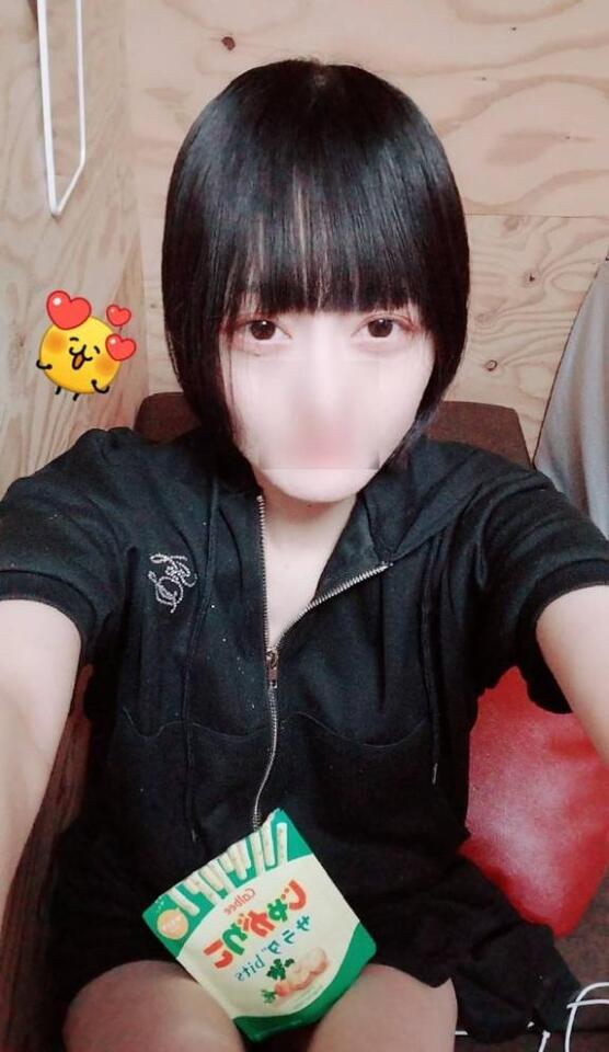 お礼ホテル カルタ 80分のお兄さん｜写メ日記｜りりこ｜鶯谷 人妻デリヘル ヌキすぎ注意♪妻み喰い イケちゃいますよ！