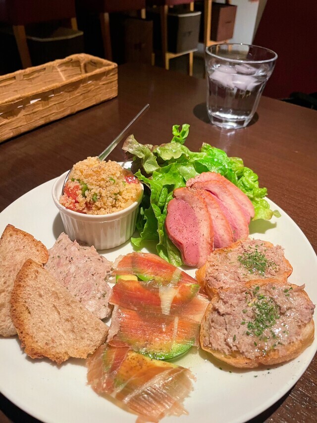 たまに寄り道｜写メ日記｜椎名あおい｜上野・浅草・秋葉原 人妻デリヘル セカンドパートナー
