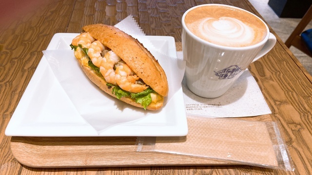 今日の日差しみたいな優しいひととき、どうぞ♡｜写メ日記｜藤井かなこ｜上野・浅草・秋葉原 人妻デリヘル セカンドパートナー