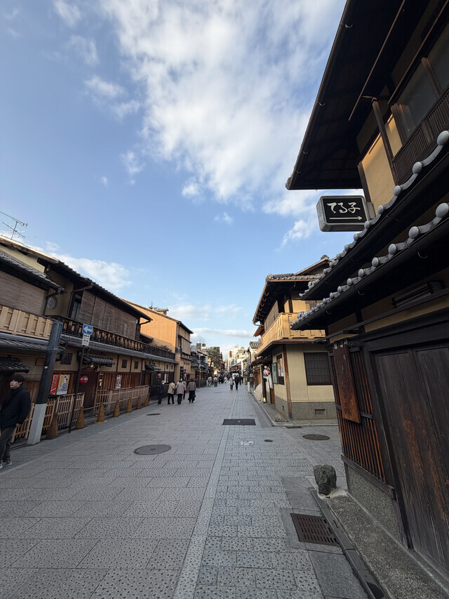 春めいた｜写メ日記｜柚月はな｜上野・浅草・秋葉原 人妻デリヘル セカンドパートナー