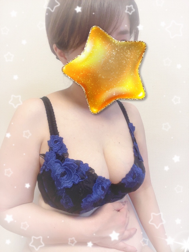 こんばんは⭐️｜写メ日記｜高坂まみ｜上野・浅草・秋葉原 人妻デリヘル セカンドパートナー