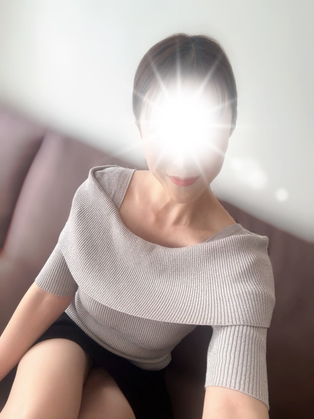 ❤︎明日出勤になりました❤︎｜写メ日記｜琴宮しの｜上野・浅草・秋葉原 人妻デリヘル セカンドパートナー