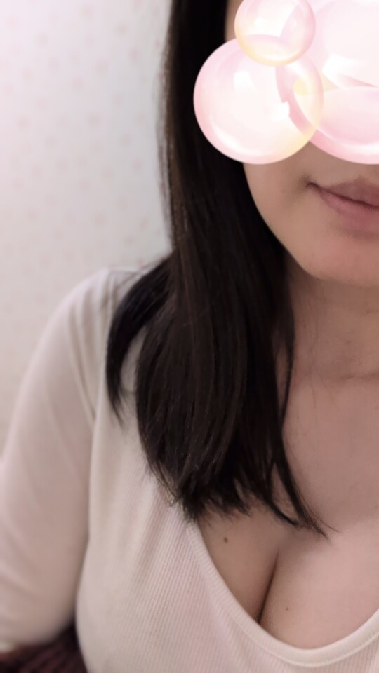 お誘いありがとうございます♡｜写メ日記｜東雲かよ｜上野・浅草・秋葉原 人妻デリヘル セカンドパートナー