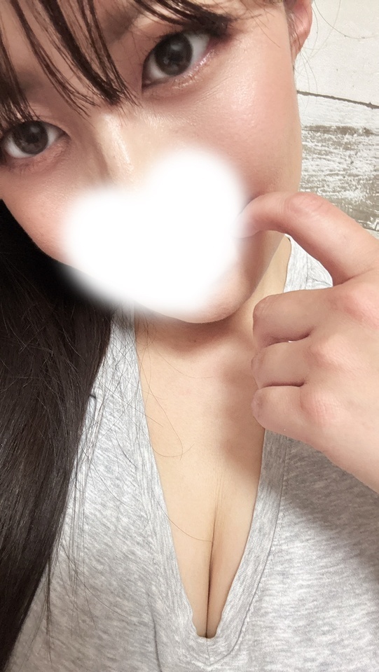 ４月９日　Tシャツの｜写メ日記｜小嶋あすか｜上野・浅草・秋葉原 人妻デリヘル セカンドパートナー