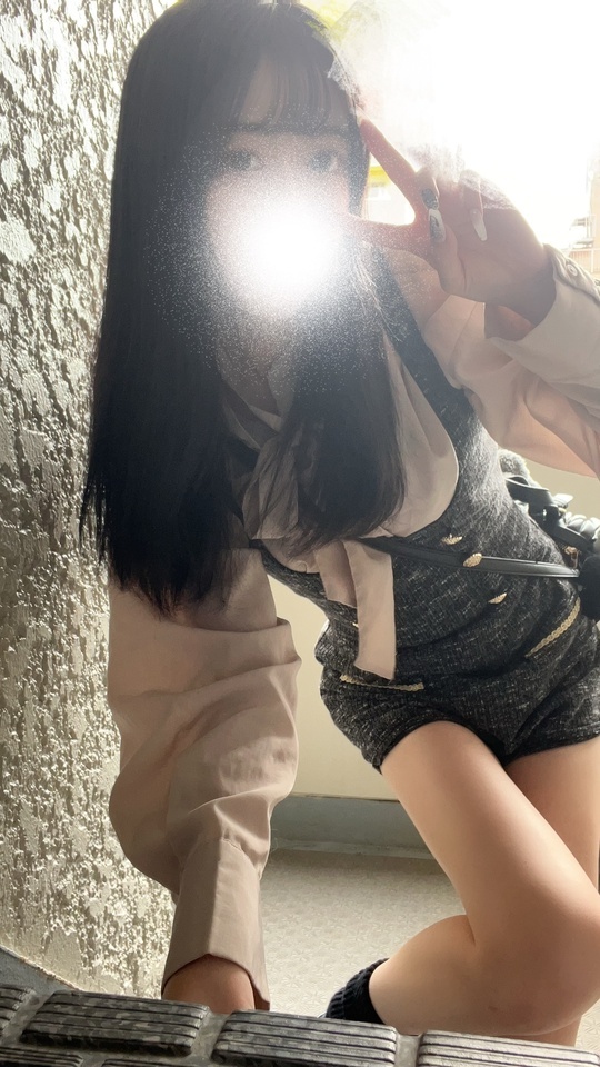 本日お店にいます🫰🏻💗｜写メ日記｜体験入店 はるか｜鶯谷 韓国デリヘル ノーブル園