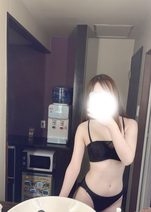 舞い降りた🤍｜写メ日記｜体験入店 はな｜鶯谷 韓国デリヘル ノーブル園