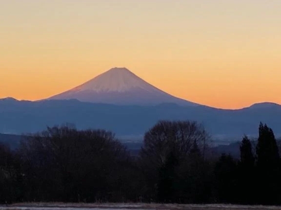 - ̗̀ ☆*𝗛𝗔𝗣𝗣𝗬 𝗡𝗘𝗪 𝗬𝗘𝗔𝗥 ! ! ☆*  ̖́-｜写メ日記｜椿（つばき）｜品川・五反田 人妻デリヘル 不倫快感