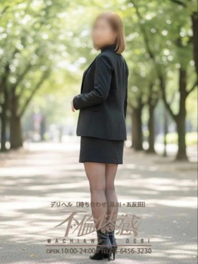 出勤日変更のお知らせ☘️｜写メ日記｜真奈（まな）｜品川・五反田 人妻デリヘル 不倫快感